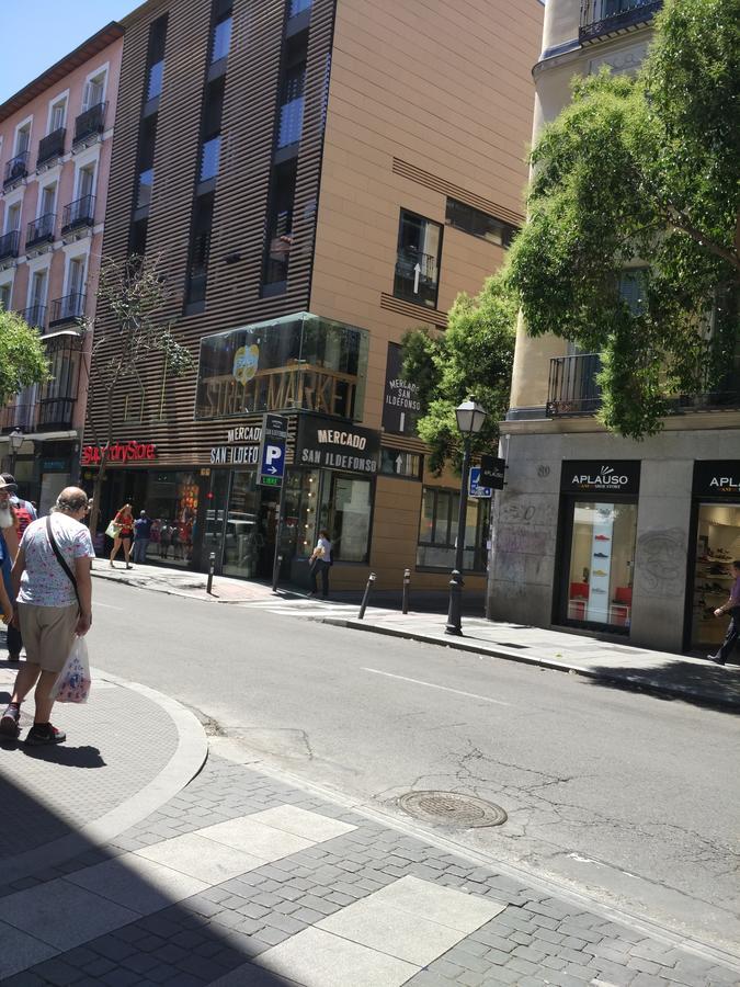 Pension Dominguez Madrid Luaran gambar