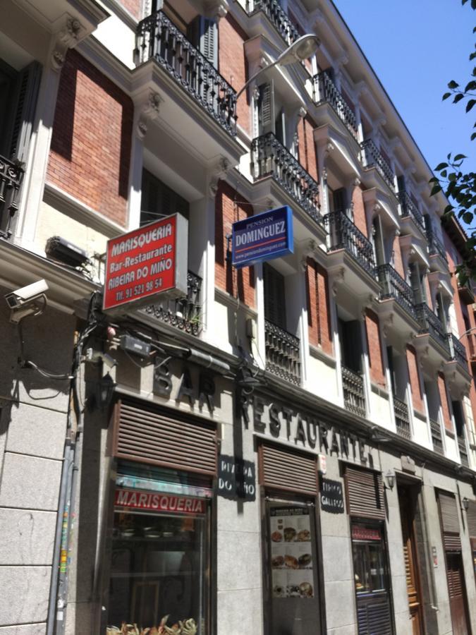 Pension Dominguez Madrid Luaran gambar